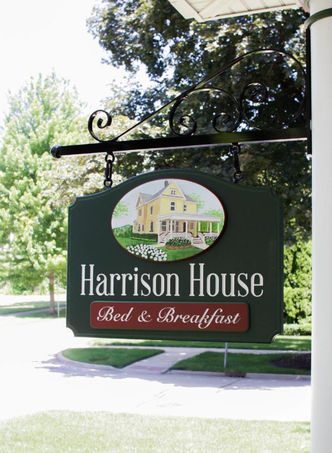 Harrison House Bed & Breakfastネイパービル エクステリア 写真